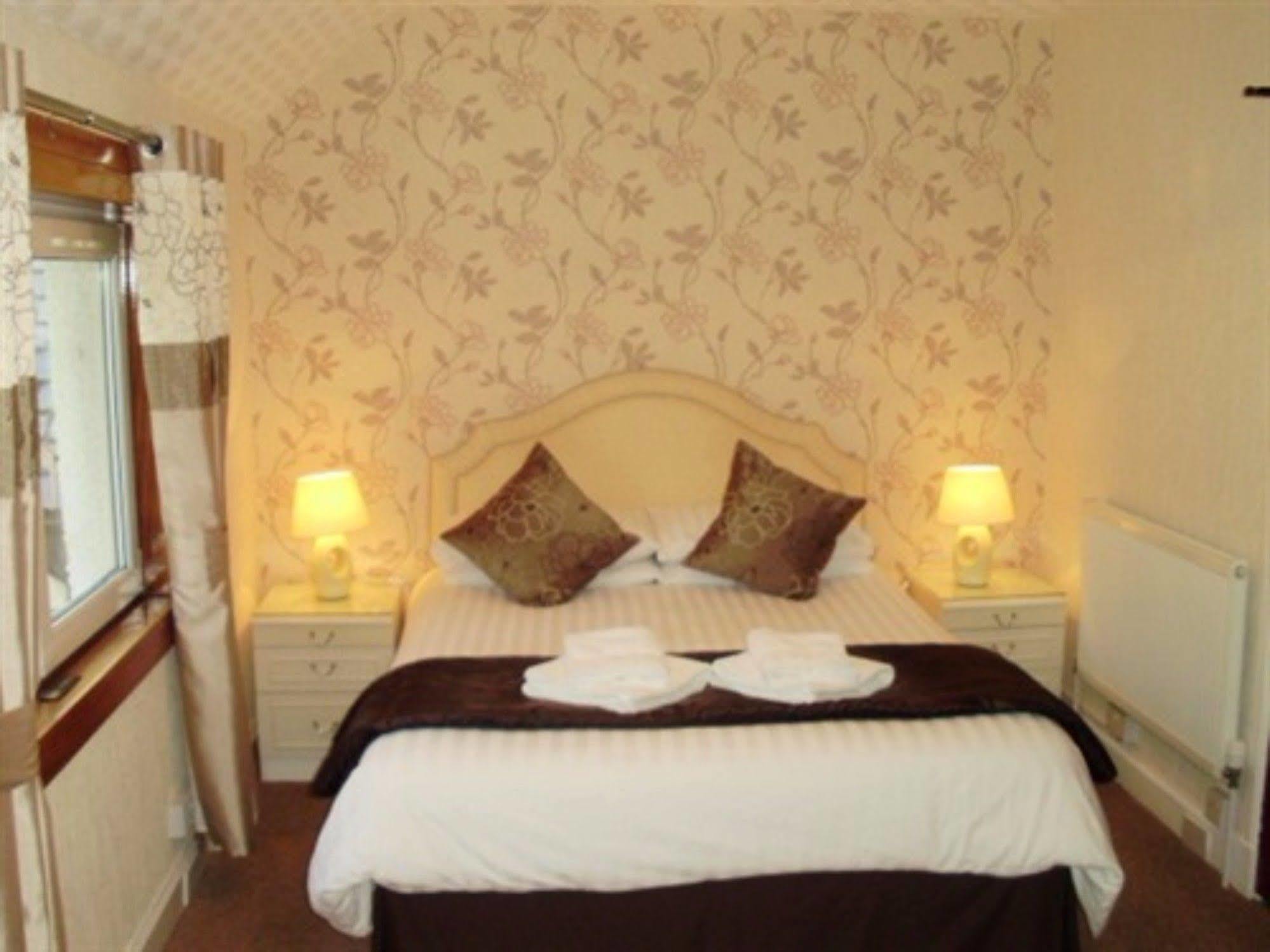 Carrmoor Guest House 卡布里奇 外观 照片