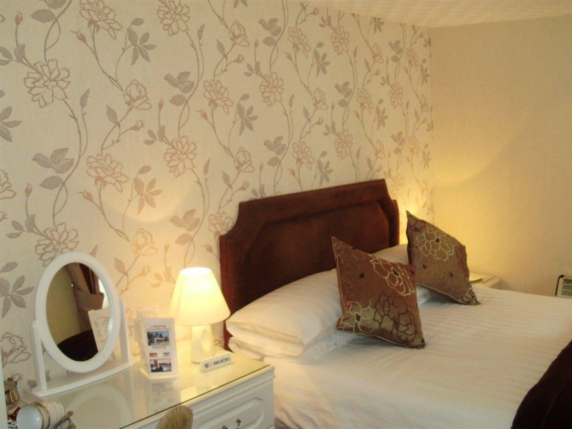 Carrmoor Guest House 卡布里奇 外观 照片